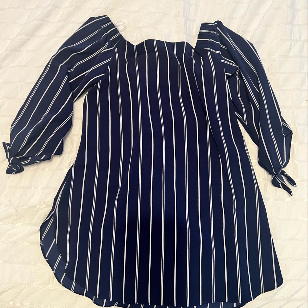 Tie Sleeve Top